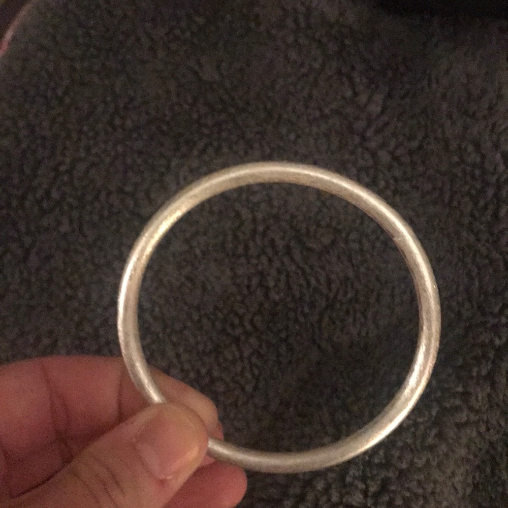 Sheila Fajl Bangle